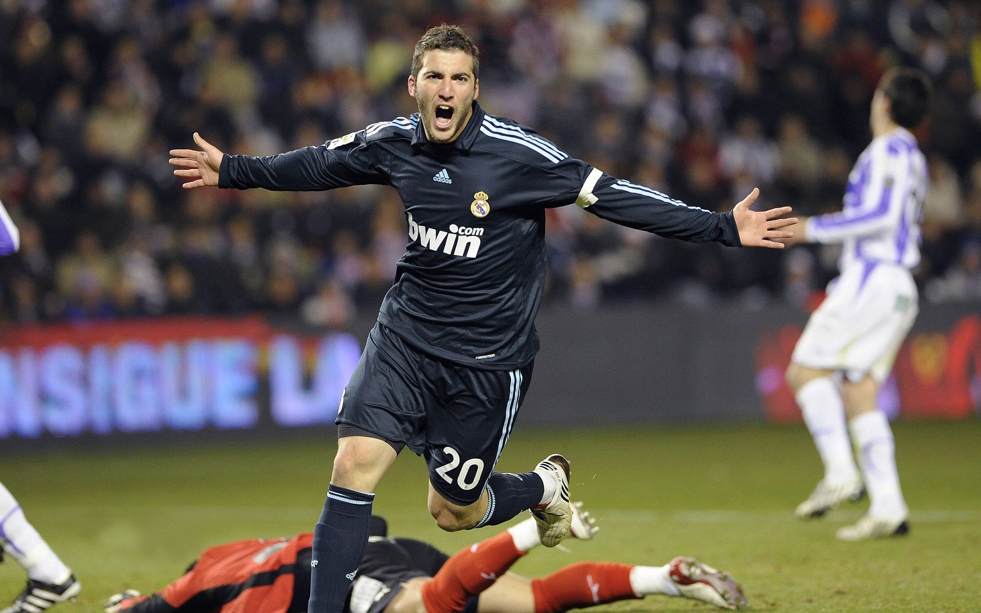 FIFA电竞赛中国选手闯入四强,刷新纪录,fifa电竞比赛